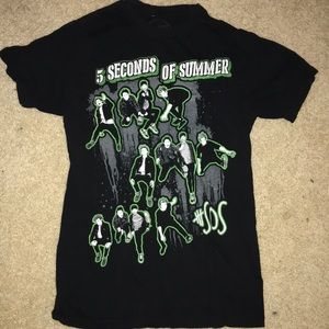 5 seconds of summer band tee